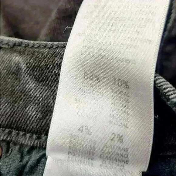 mother The Swooner Dagger Ankle Fray Black Jeans in Baa Baa Black Sheep Size 26 - Picture 11 of 12